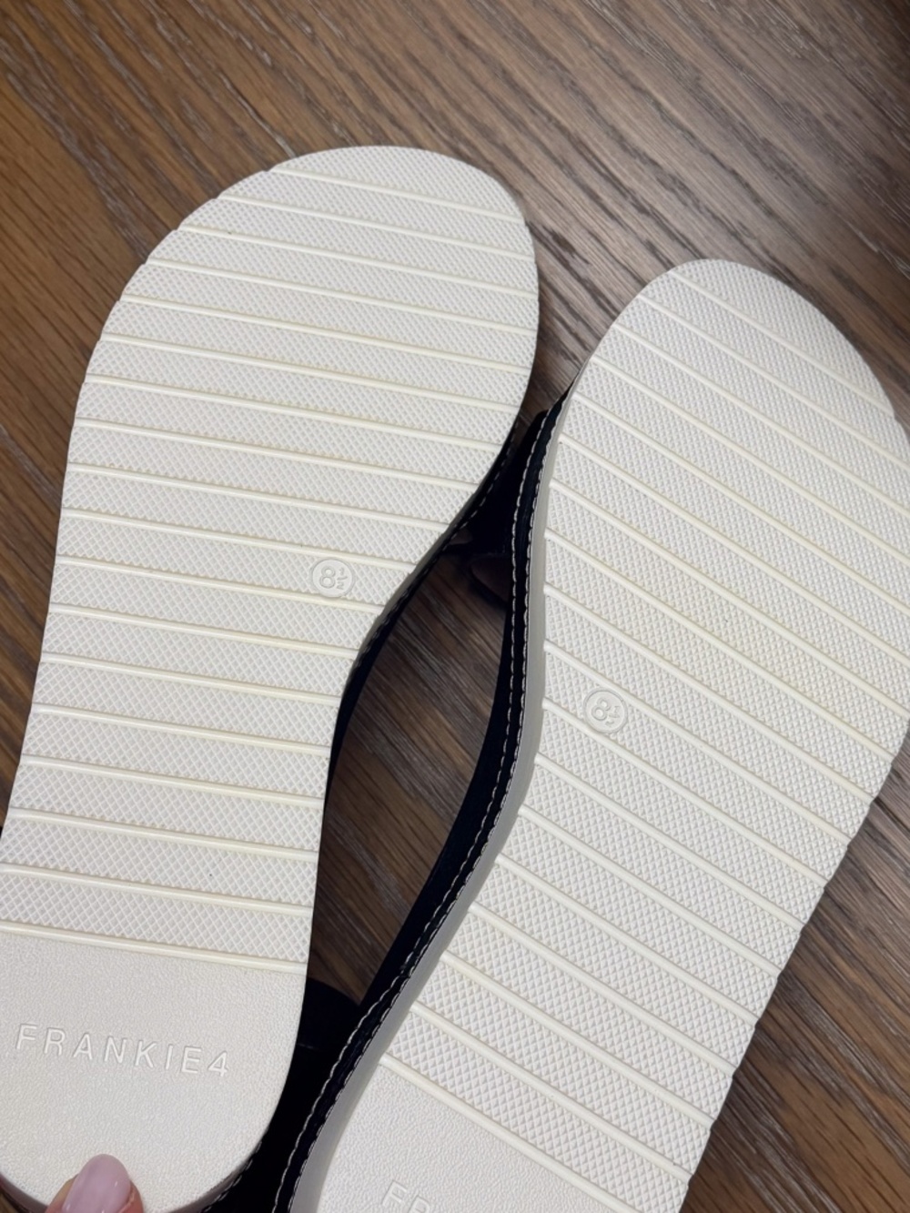 Frankie4 Sky Black Tumbled sandals - 8.5 - Picture 9 of 10
